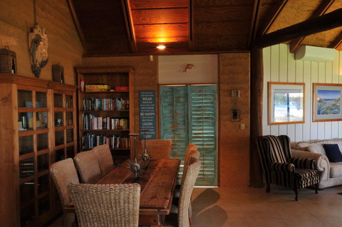 Beach House Dunsborough - St Kilda Accommodation 14