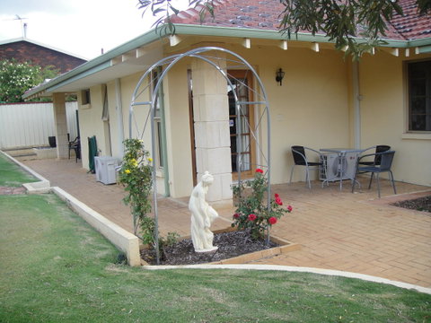 Armadale Cottage Bed & Breakfast - St Kilda Accommodation 35