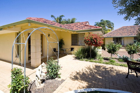 Armadale Cottage Bed & Breakfast - St Kilda Accommodation 41