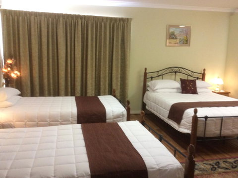 Armadale Cottage Bed & Breakfast - St Kilda Accommodation 9