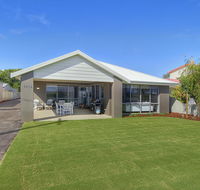 Into The Blue - St Kilda Accommodation