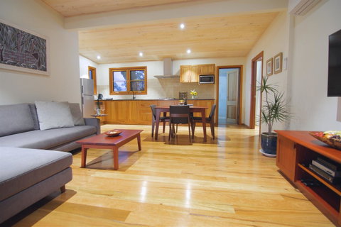 Aiyana Retreat - St Kilda Accommodation 7