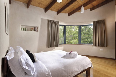 Aiyana Retreat - St Kilda Accommodation 12