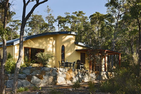 Aiyana Retreat - St Kilda Accommodation 0