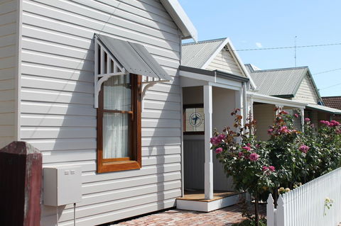 Bluebird Cottage - St Kilda Accommodation 31