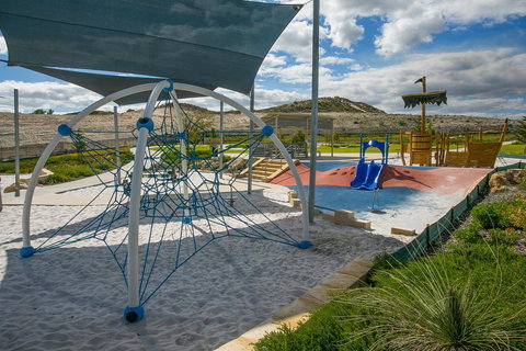 Indian Ocean Retreat - St Kilda Accommodation 5