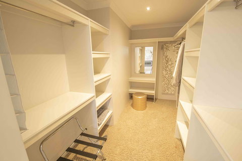 Magnificent Beach Retreat - St Kilda Accommodation 9
