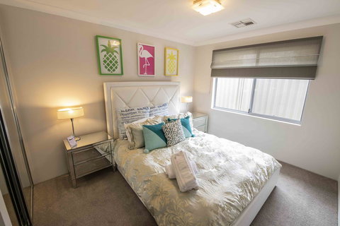 Magnificent Beach Retreat - St Kilda Accommodation 13
