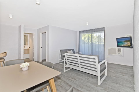 Atrium Hotel Mandurah - St Kilda Accommodation 25
