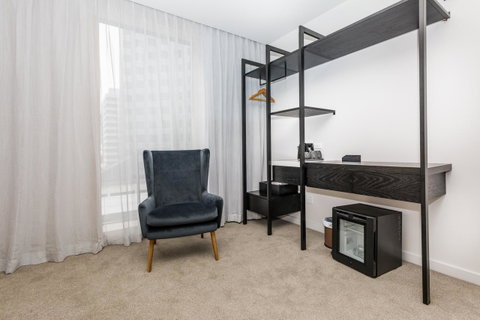 Quay Perth - St Kilda Accommodation 25