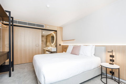 Quay Perth - St Kilda Accommodation 10