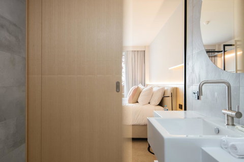 Quay Perth - St Kilda Accommodation 23