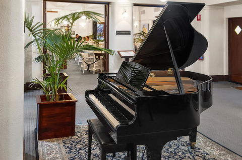 Caves House Hotel & Apartments Yallingup - St Kilda Accommodation 13
