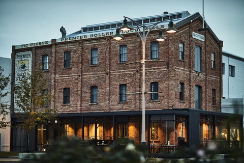 The Premier Mill Hotel - St Kilda Accommodation 15