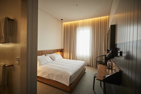The Premier Mill Hotel - St Kilda Accommodation 31