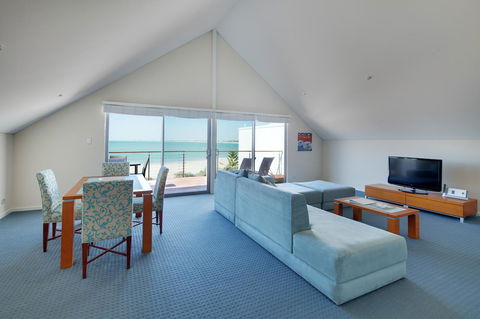 Seashells Mandurah - St Kilda Accommodation 12