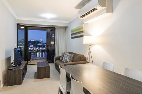 Dolphin Quay Apartments - St Kilda Accommodation 19