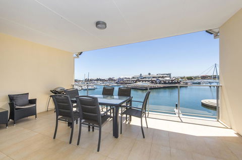 Dolphin Quay Apartments - St Kilda Accommodation 17