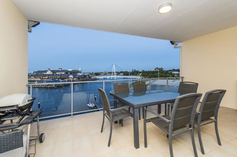 Dolphin Quay Apartments - St Kilda Accommodation 23