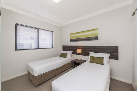 Dolphin Quay Apartments - St Kilda Accommodation 39