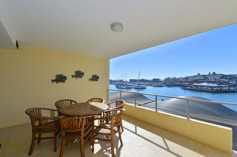 Dolphin Quay Apartments - St Kilda Accommodation 14