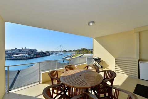 Dolphin Quay Apartments - St Kilda Accommodation 15
