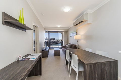 Dolphin Quay Apartments - St Kilda Accommodation 33