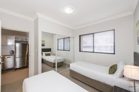 Dolphin Quay Apartments - St Kilda Accommodation 43