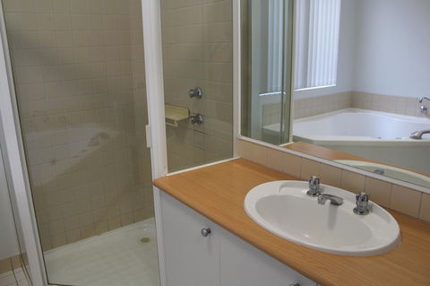 Mandurah Ocean Marina Chalets - St Kilda Accommodation 25