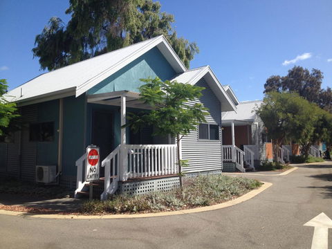 Mandurah Ocean Marina Chalets - St Kilda Accommodation 38