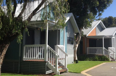 Mandurah Ocean Marina Chalets - St Kilda Accommodation 0