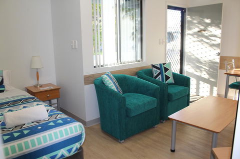 Mandurah Ocean Marina Chalets - St Kilda Accommodation 33