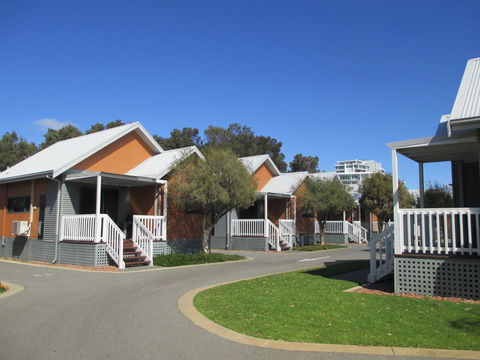 Mandurah Ocean Marina Chalets - St Kilda Accommodation 37