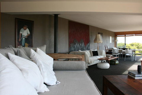 Aqua Views - St Kilda Accommodation 7
