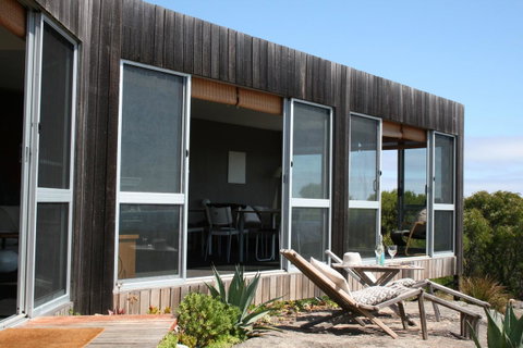 Aqua Views - St Kilda Accommodation 8