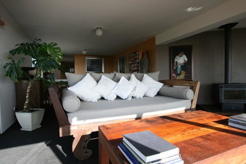 Aqua Views - St Kilda Accommodation 1