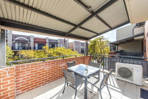 Subiaco Emporium Apartment - St Kilda Accommodation 1