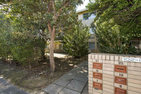 Townshend Rd - St Kilda Accommodation 30