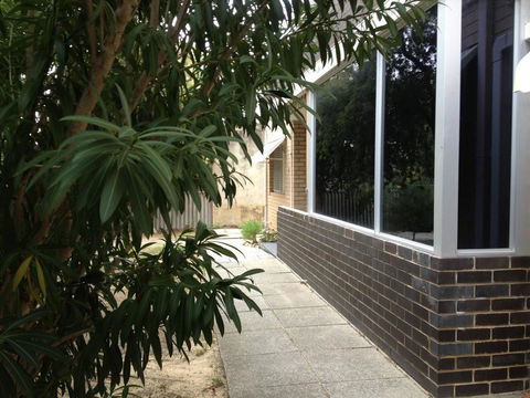 Townshend Rd - St Kilda Accommodation 28