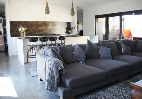 Bayside Luxury Escape Busselton - St Kilda Accommodation 4
