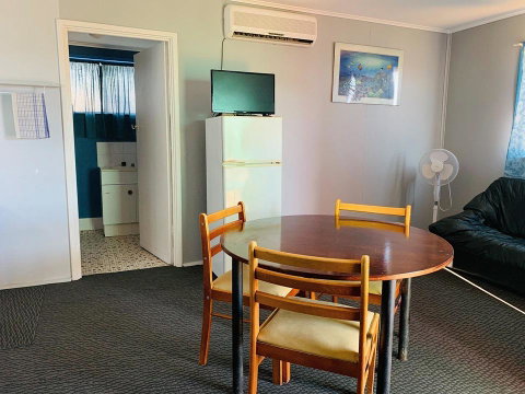 Shark Bay Cottages - St Kilda Accommodation 31