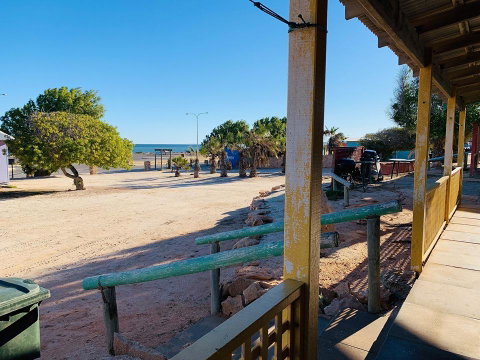 Shark Bay Cottages - St Kilda Accommodation 2
