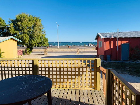 Shark Bay Cottages - St Kilda Accommodation 20