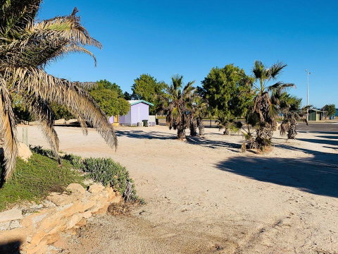 Shark Bay Cottages - St Kilda Accommodation 12