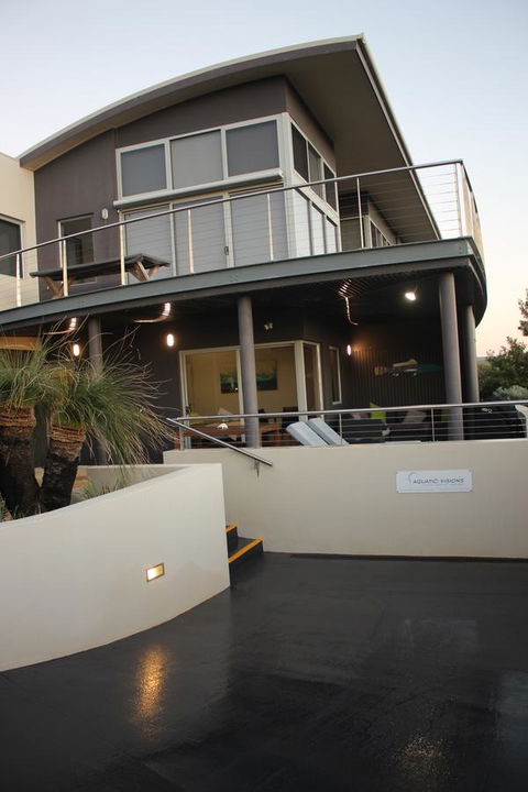 Aquatic Visions - St Kilda Accommodation 30