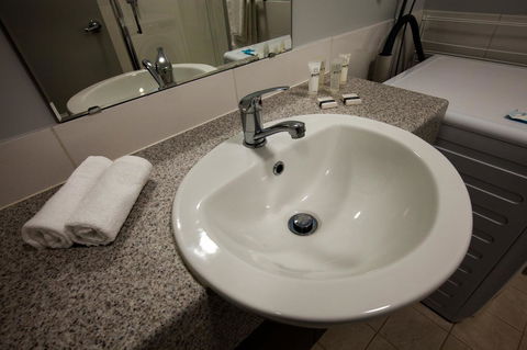 Beadon Bay Hotel - St Kilda Accommodation 10