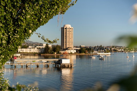 Wrest Point - St Kilda Accommodation 15