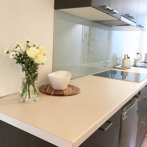 Sandy Bay Studio Apartment - St Kilda Accommodation 4