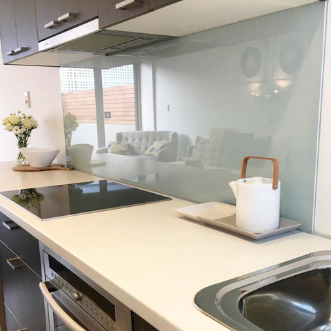 Sandy Bay Studio Apartment - St Kilda Accommodation 3