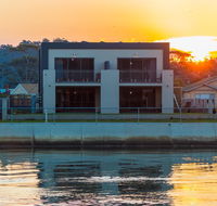 Ulverstone Waterfront Apartments - St Kilda Accommodation